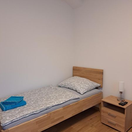 Private Zimmer Hoap Leoben (Styria) Exterior foto